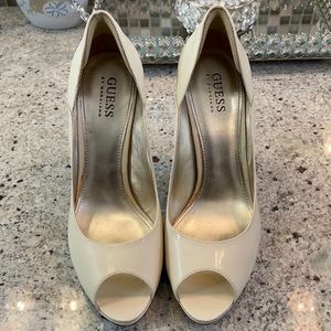 Guess by Marciano Heals